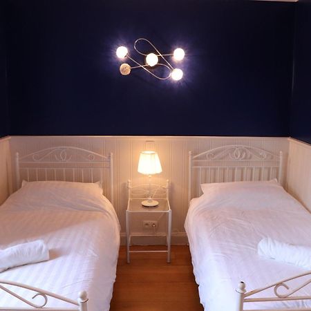 Hostel Lybeer Private Rooms Just For Two! Bruges Bilik gambar