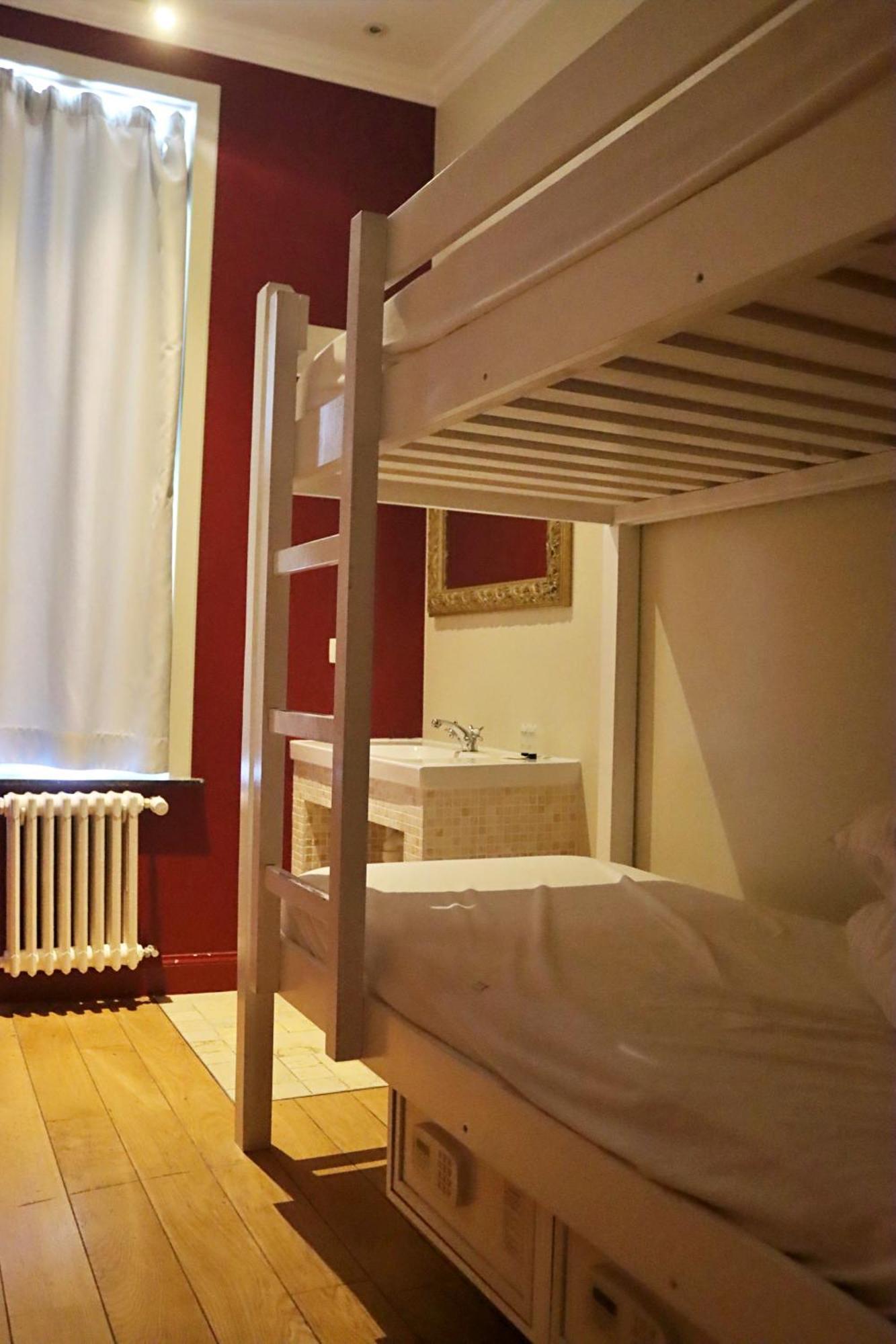 Hostel Lybeer Private Rooms Just For Two! Bruges Luaran gambar